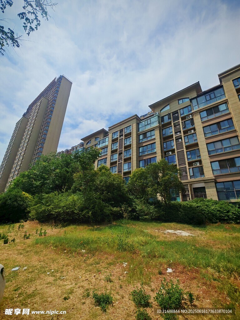 城郊住宅区景观