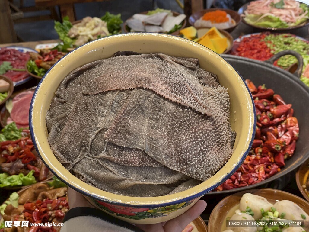 新鲜毛肚 
