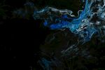 梦幻蓝色流动光影画面