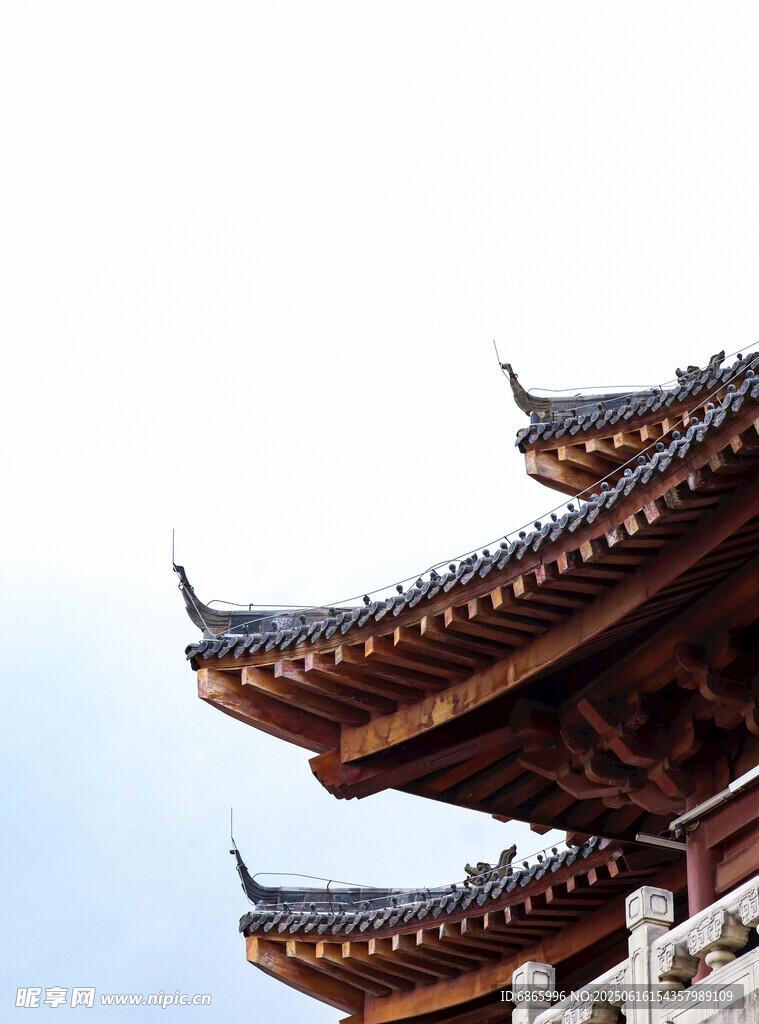 中式古建筑飞檐一角