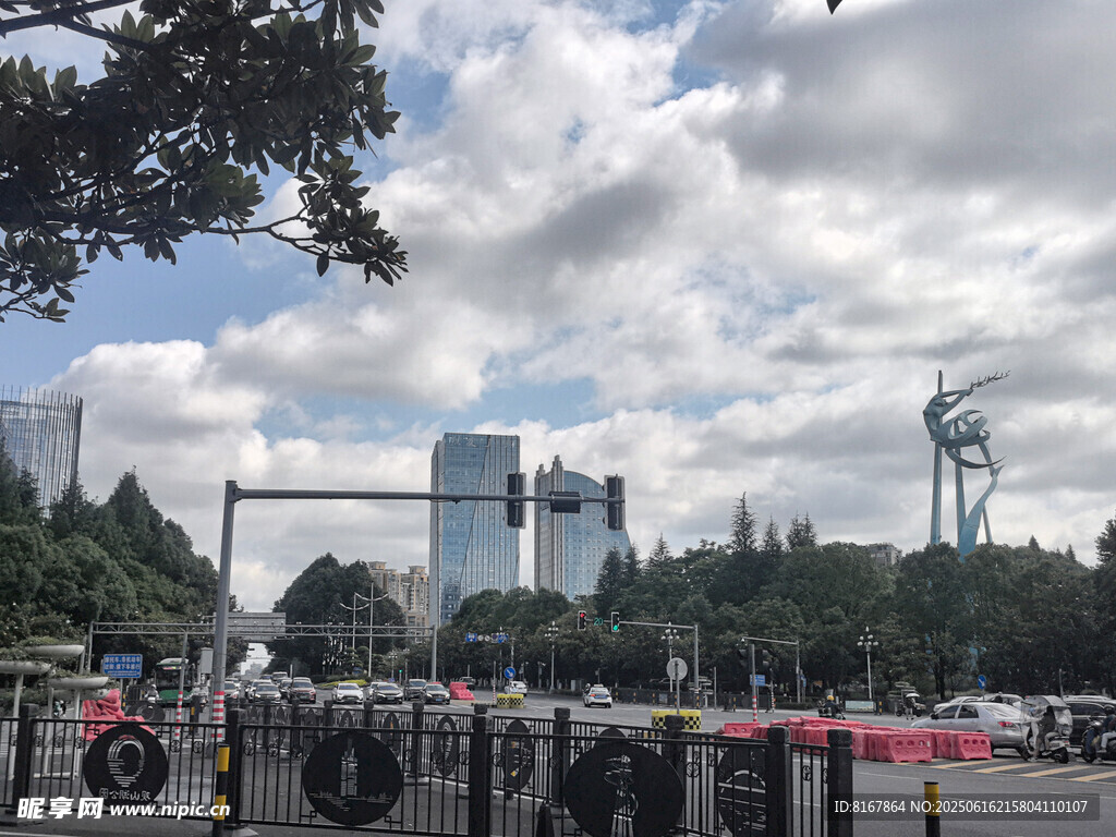 城市户外景观与休闲设施