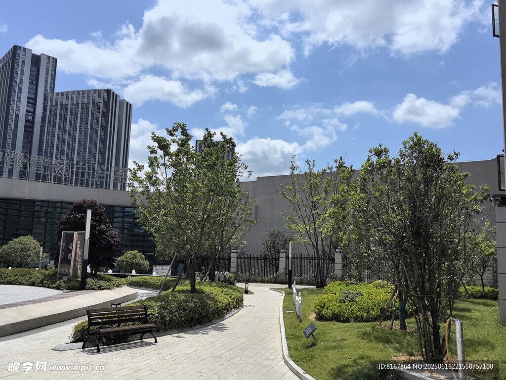 现代园区绿化景观