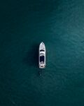 海上孤舟