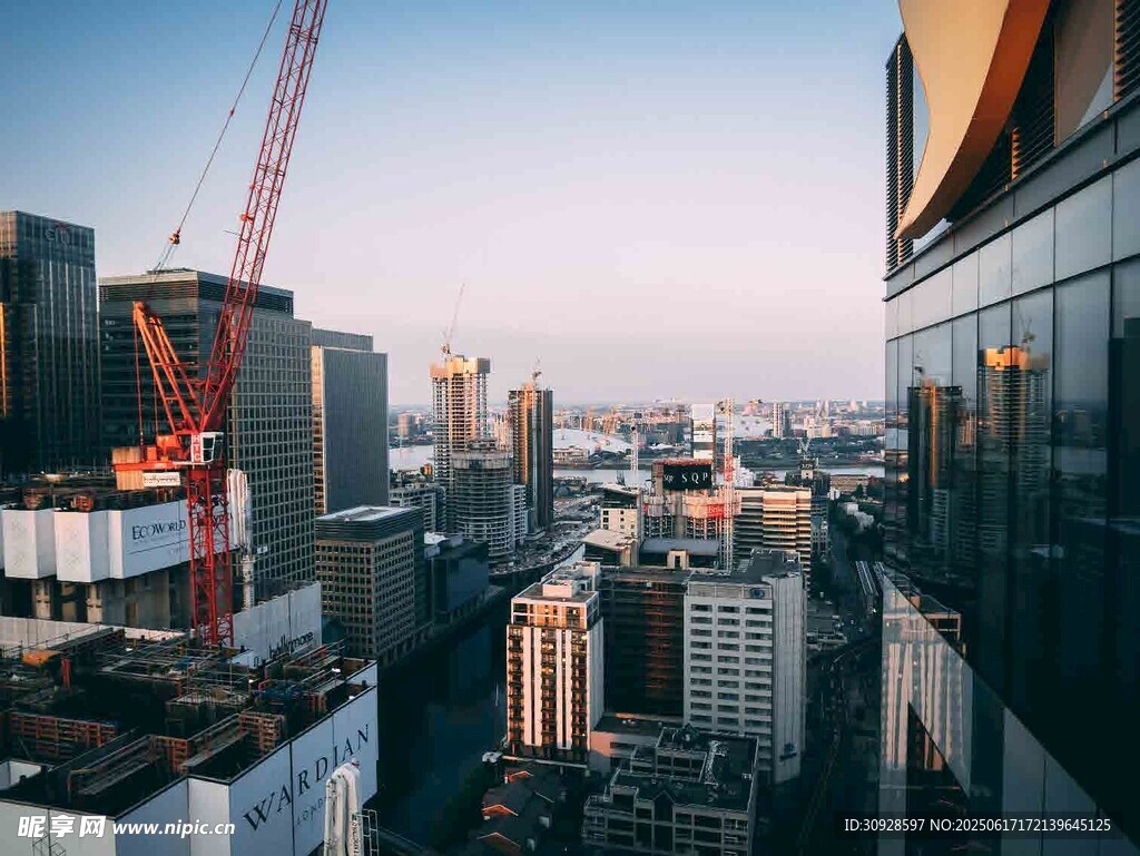 城市建筑施工俯瞰景象