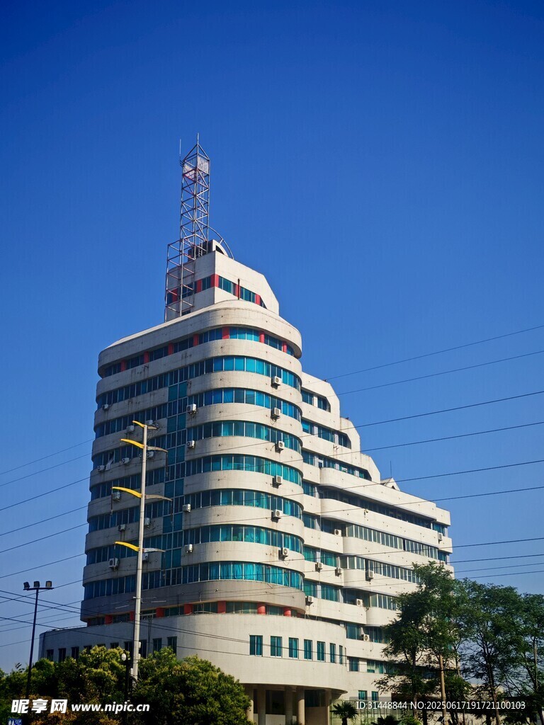 现代风格高层办公建筑