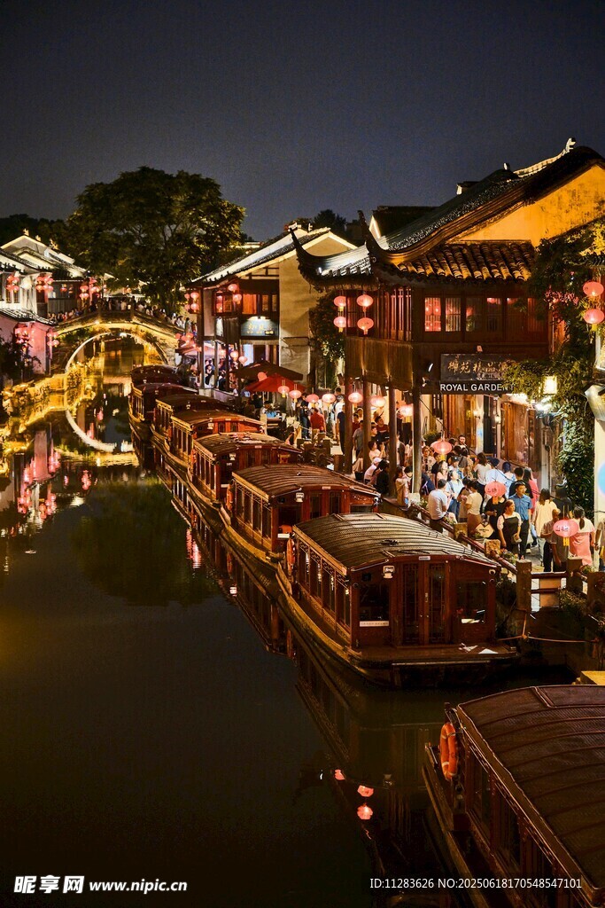 江南水乡夜景