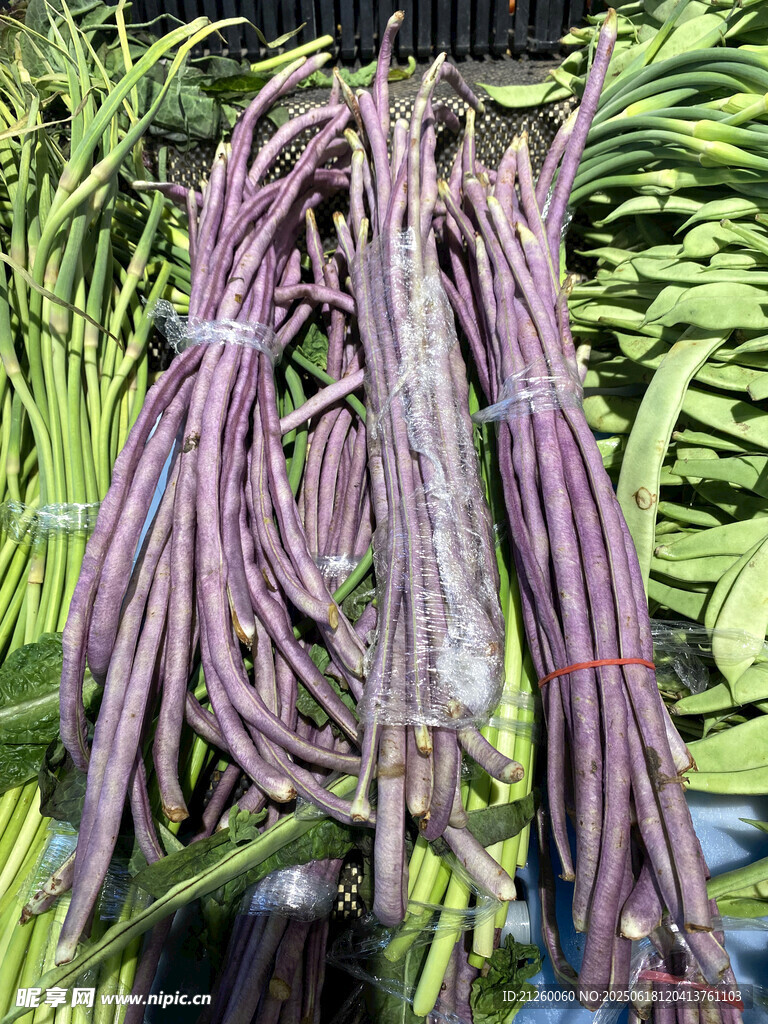 新鲜紫豆角