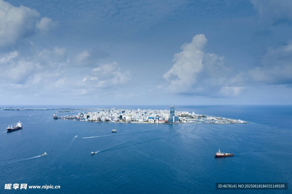 海上岛屿风光
