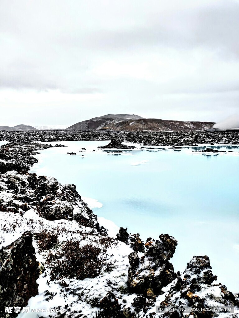 冰岛蓝湖雪景风光