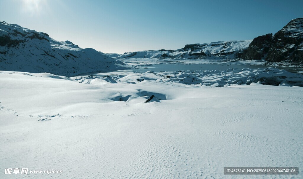 广袤雪域风光