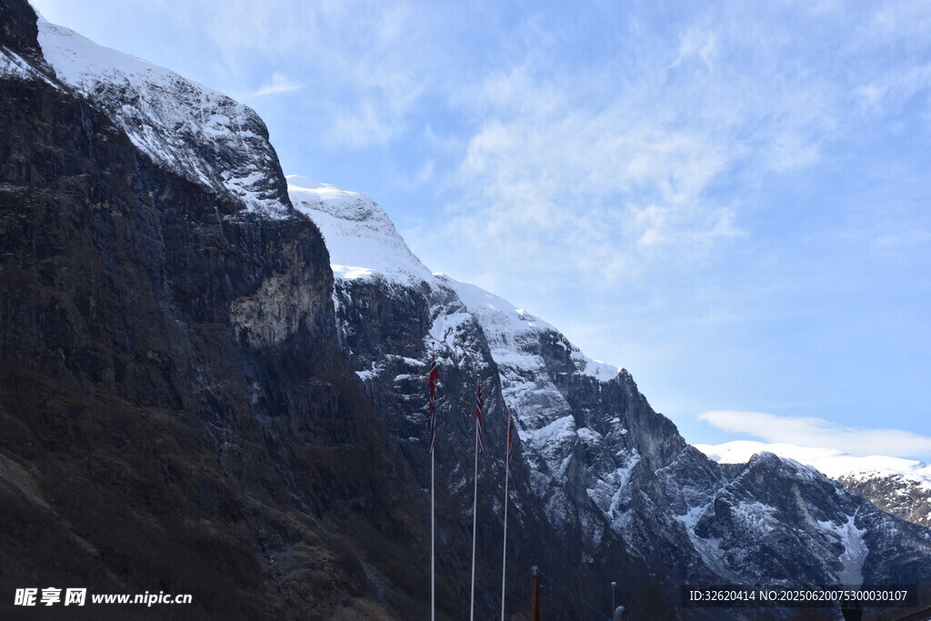 雪山壮丽风光