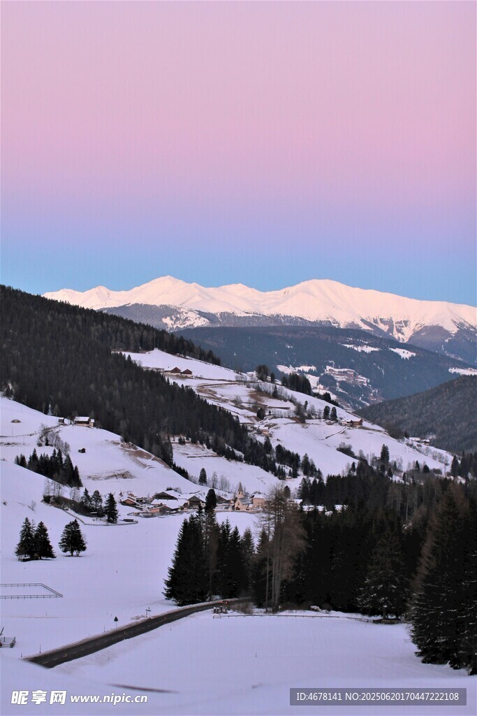 冬日雪山美景