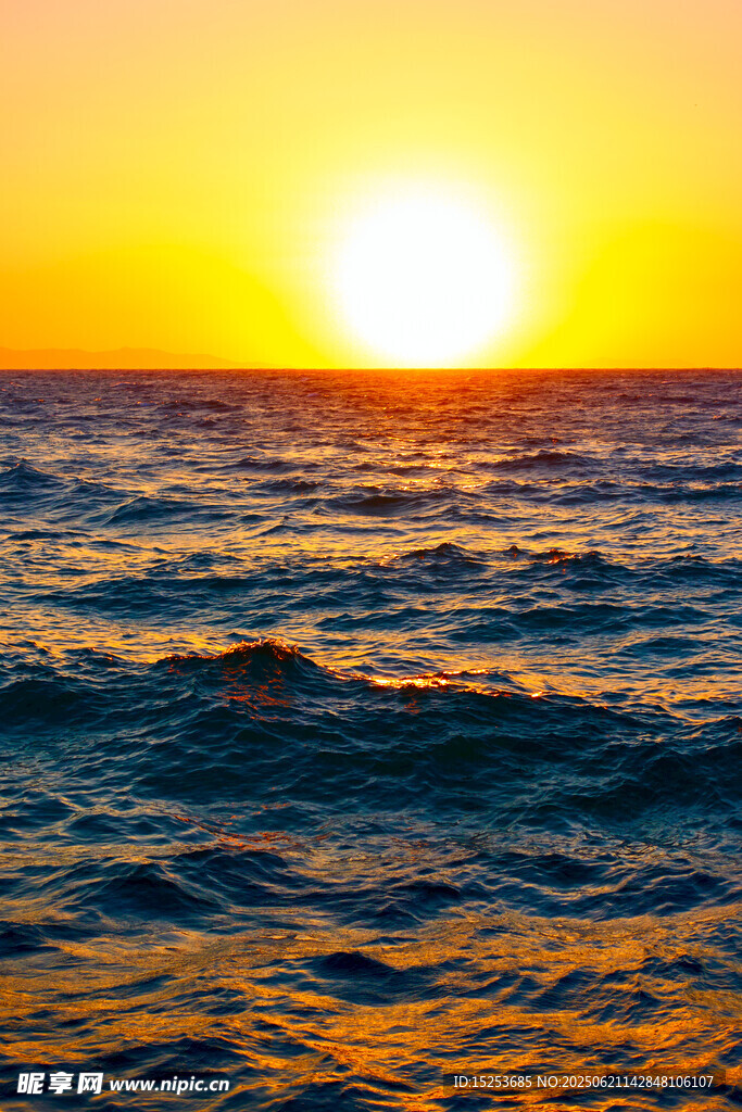 海上日落美景