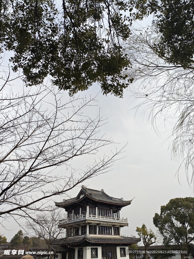 中式古亭