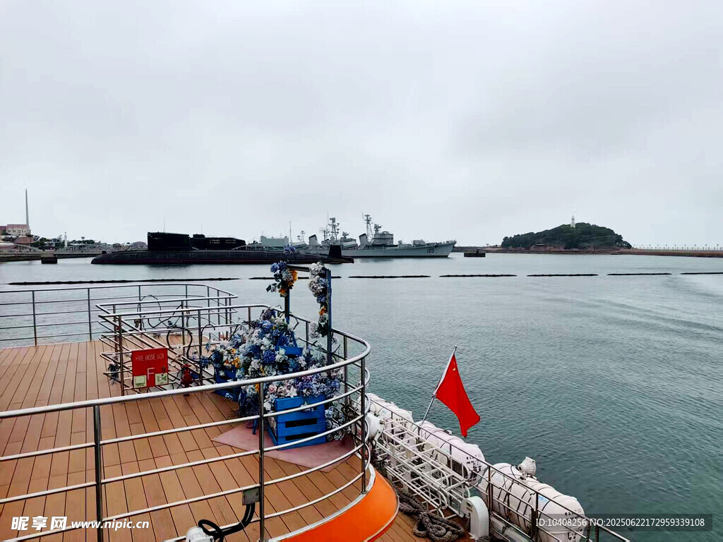 海上舰船甲板风景