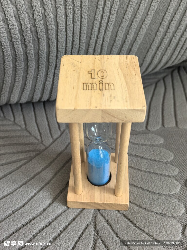 木质沙漏摆件