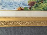 金色雕花画框
