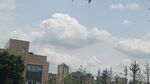 城市上空的白云景观