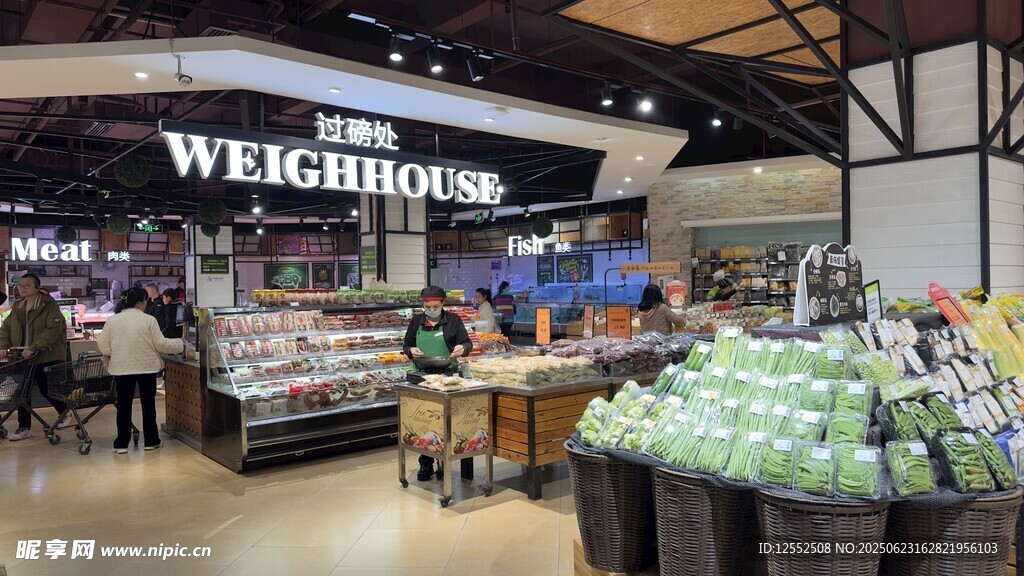 韦格曼斯超市内景