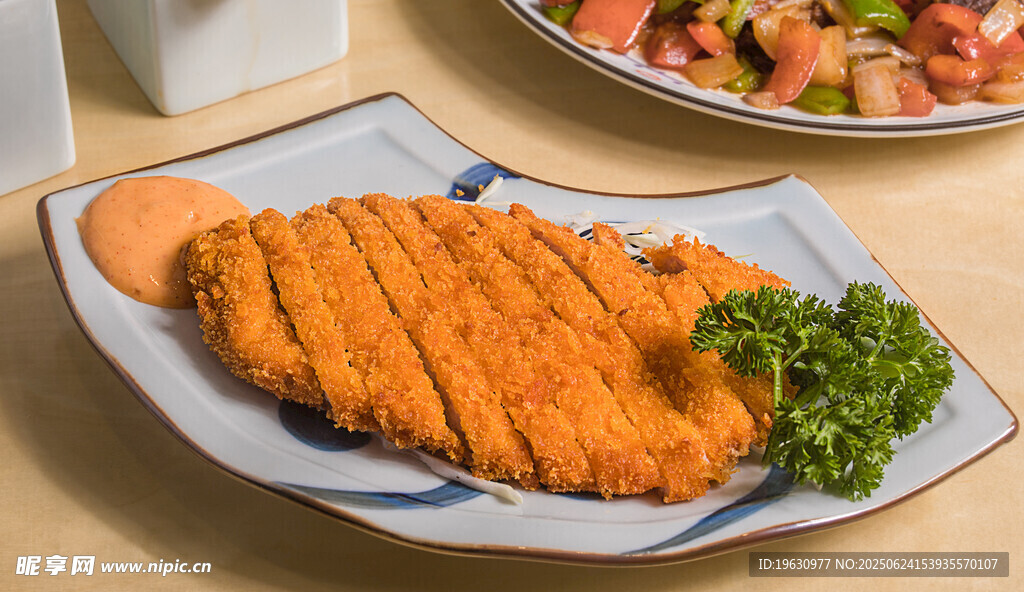香酥炸猪排