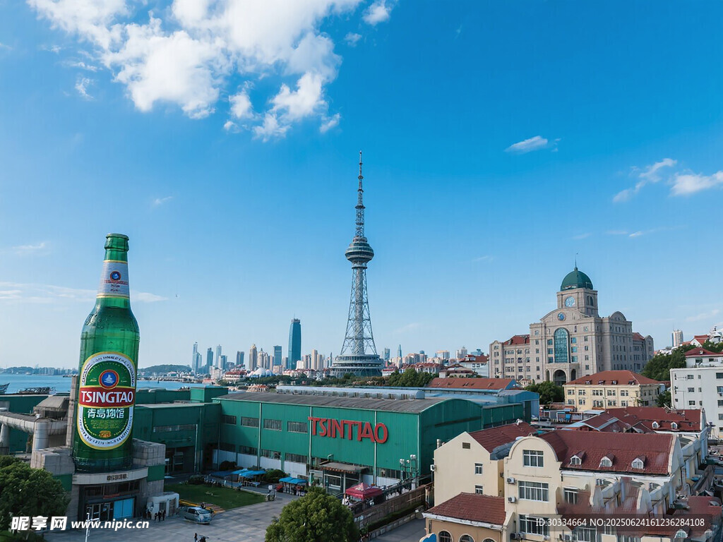 青岛城市风光与啤酒元素
