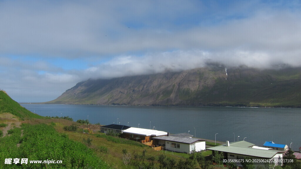 海边村落风景