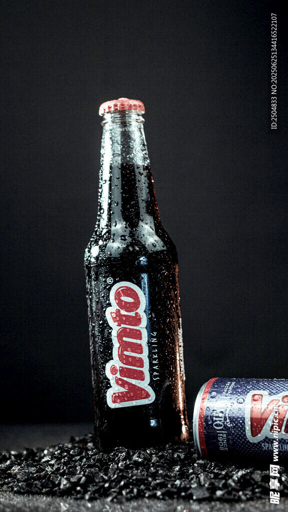 罐装Momo啤酒特写