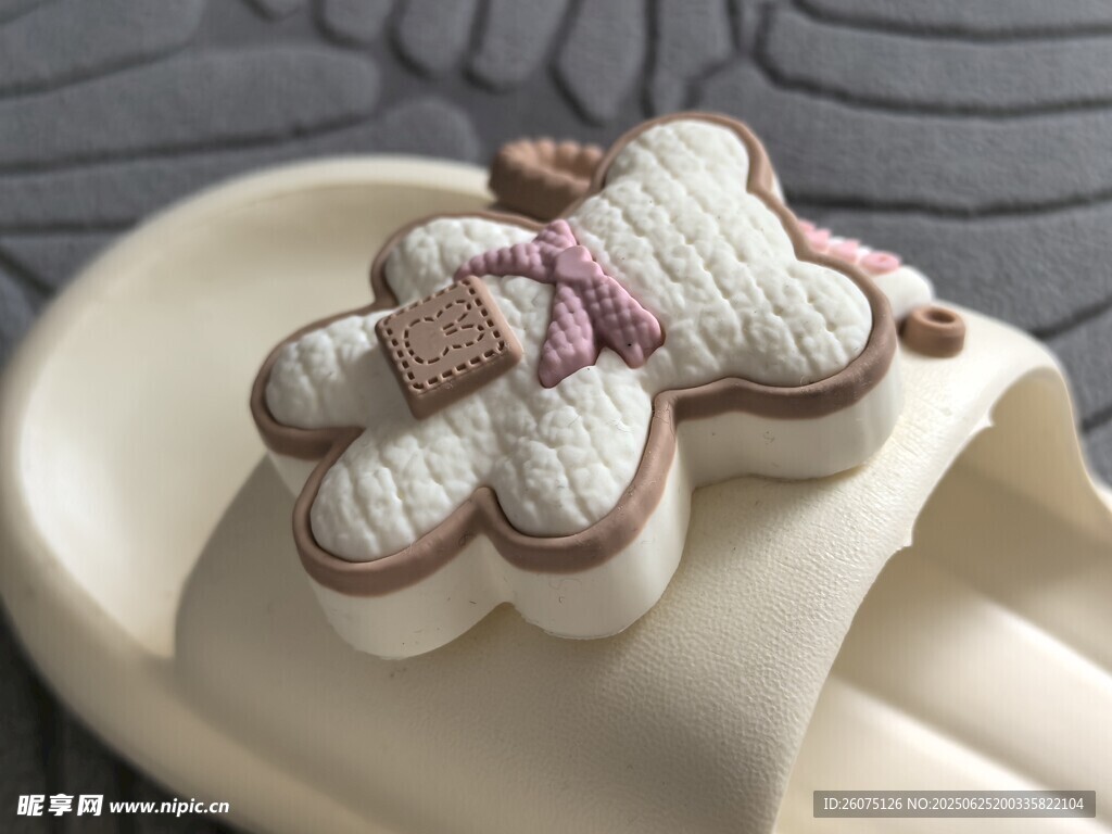 可爱云朵形状装饰小物件
