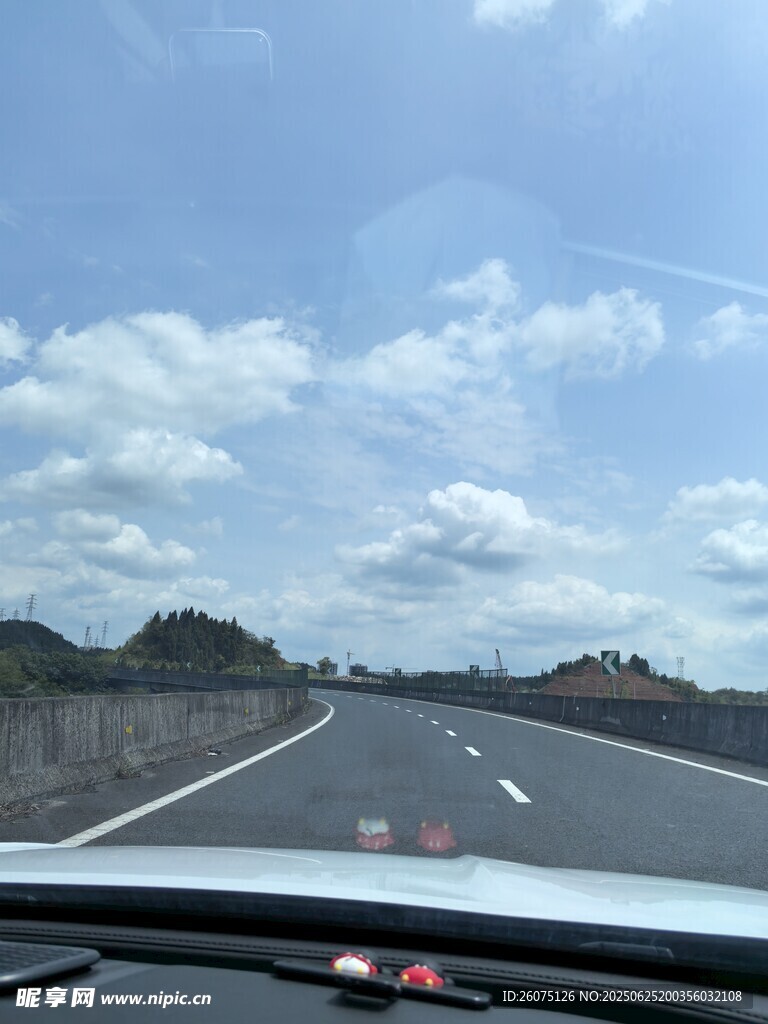 公路行车视角风景