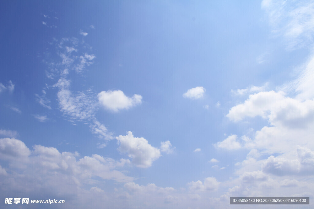 蓝天白云 