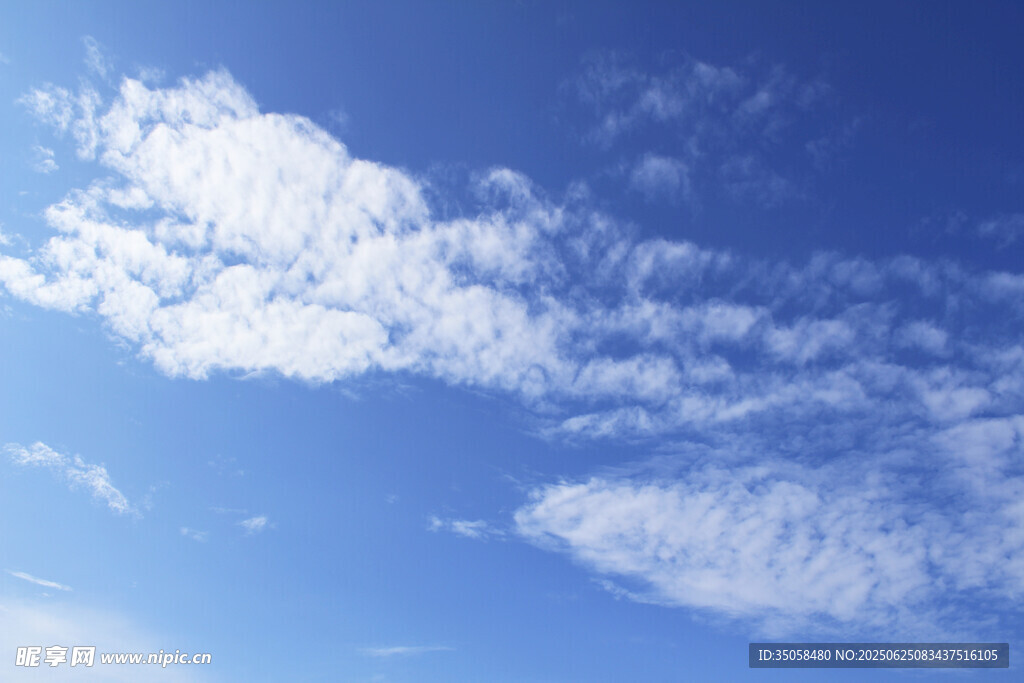 蓝天白云 