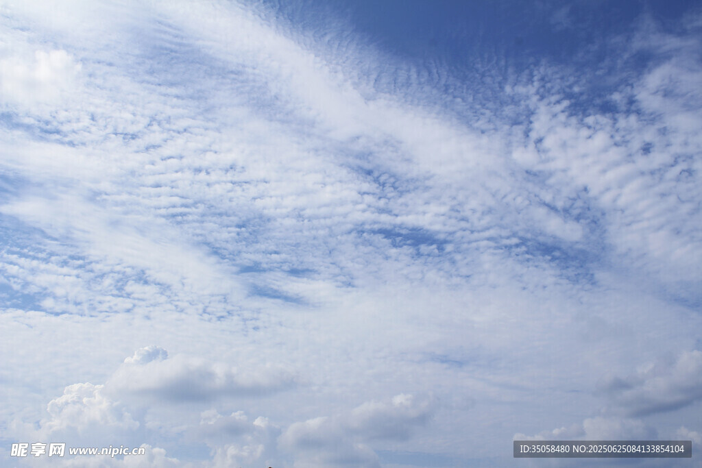 蓝天白云 