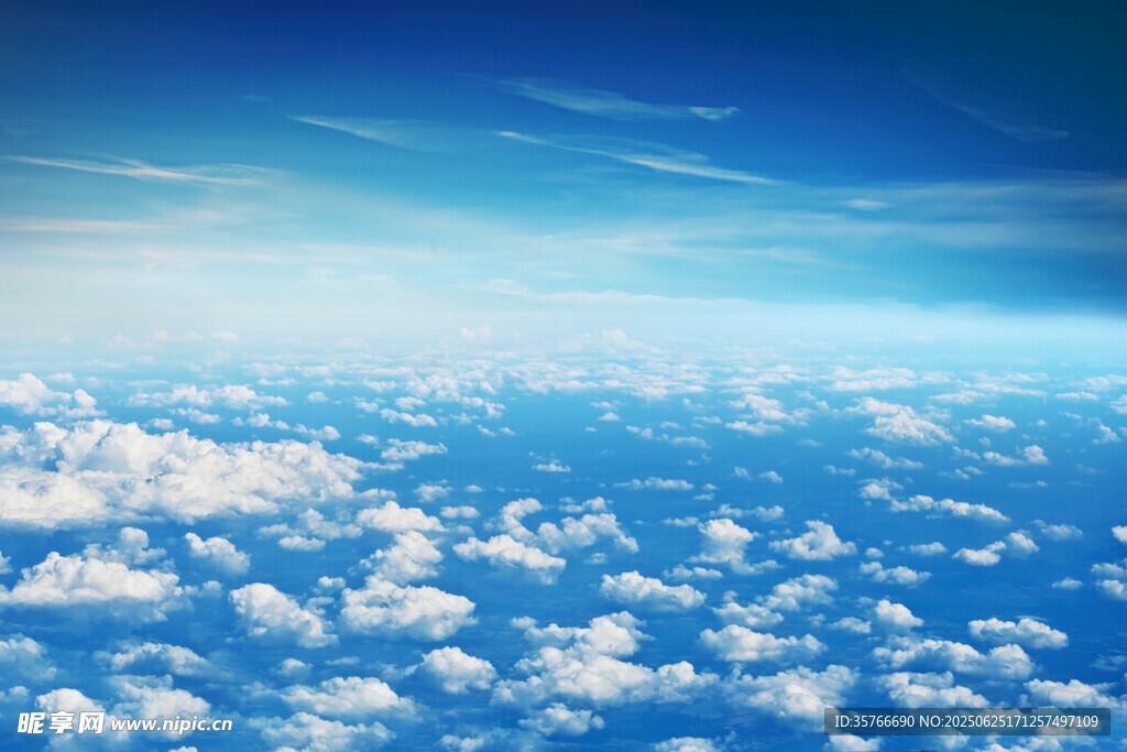 高空云海美景