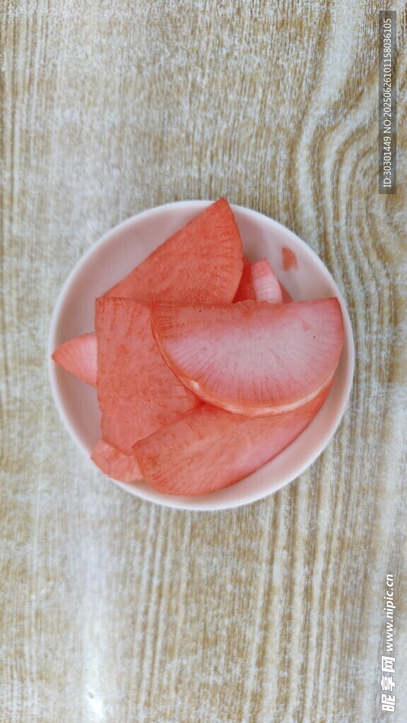 泡萝卜