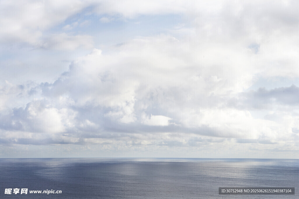 海上云海景观