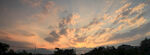 夕阳下的绚烂天空