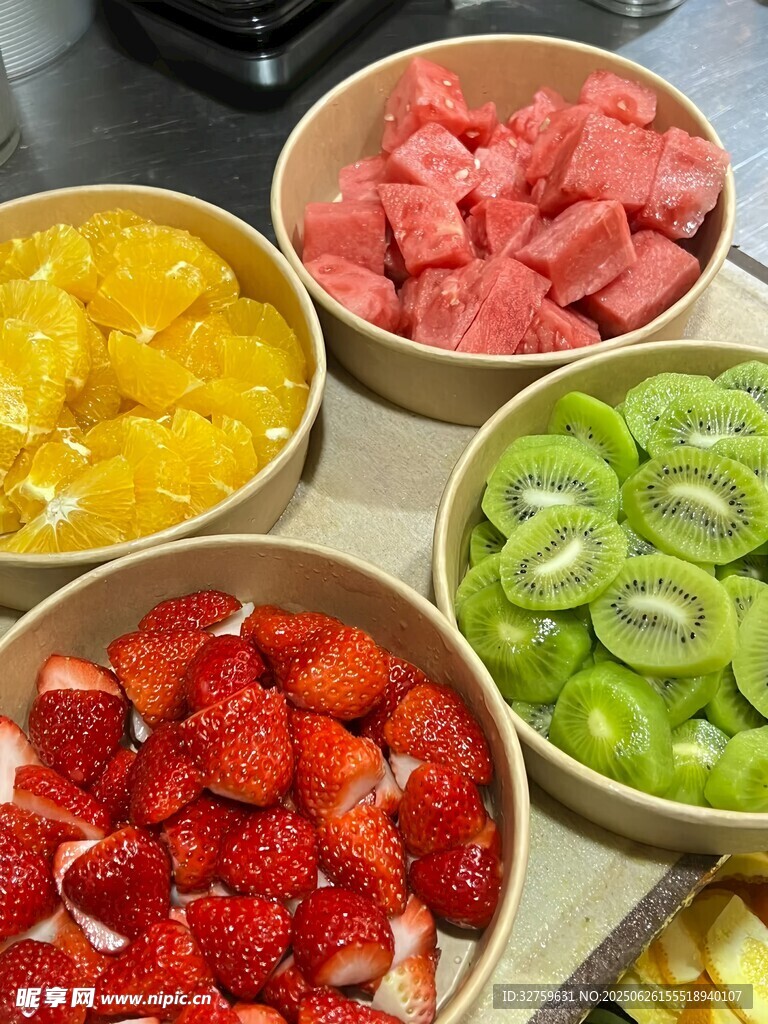 多彩新鲜水果拼盘