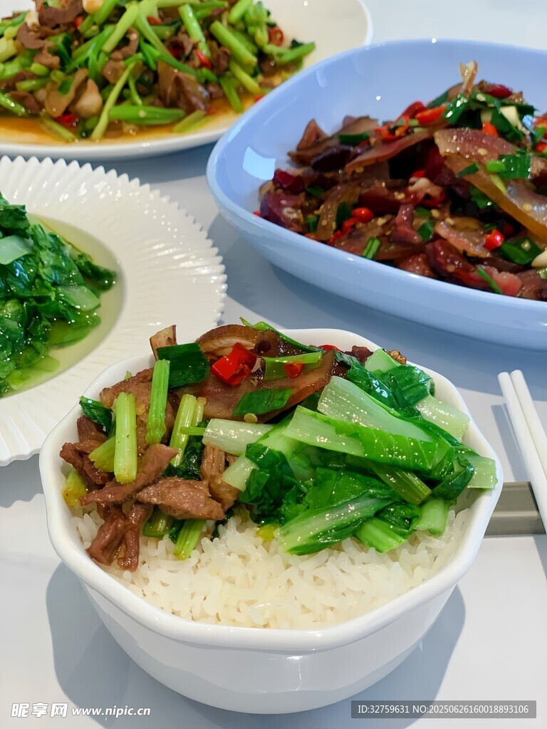 美味盖饭营养丰富又可口
