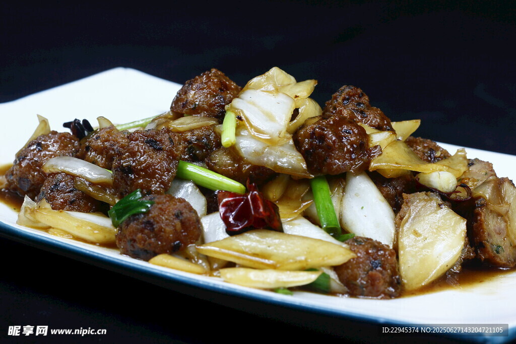 香煎牛肉配时蔬