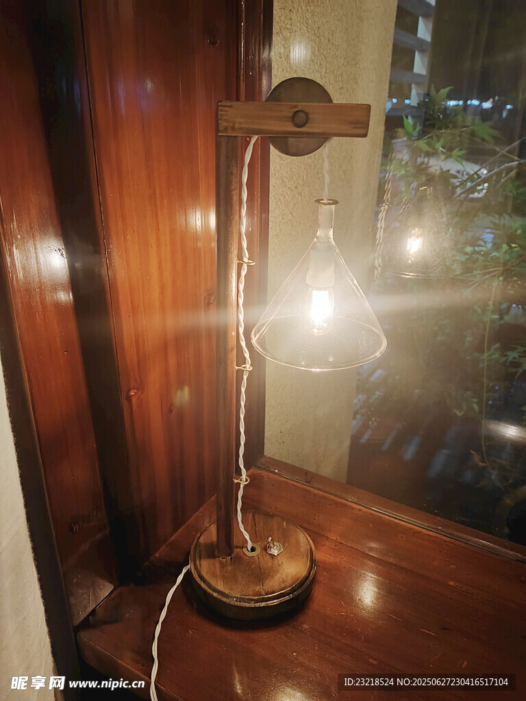 复古台灯