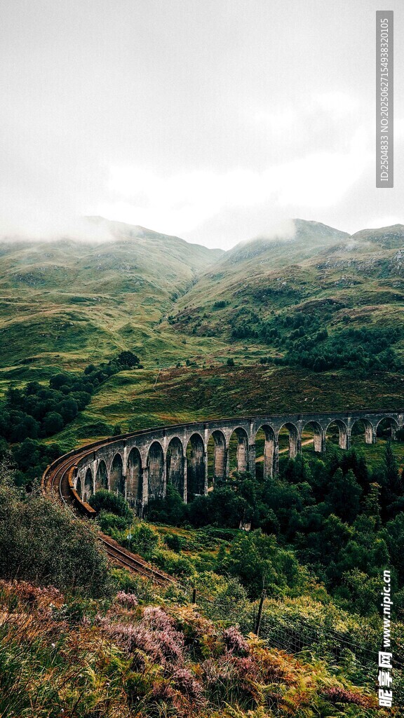 山间高架桥 自然美景