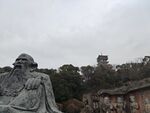 古老雕像