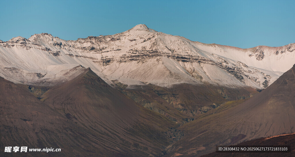 壮丽雪山美景