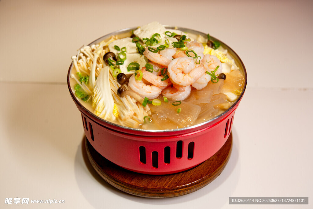 砂锅虾仁豆腐