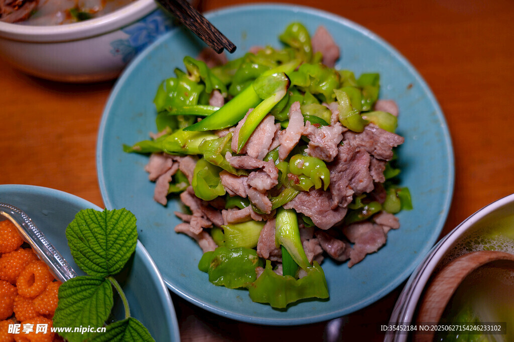 青椒炒肉丝