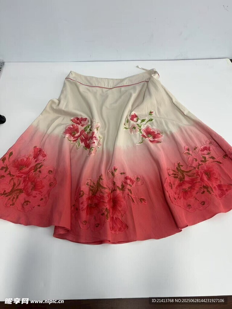 渐变印花半身裙