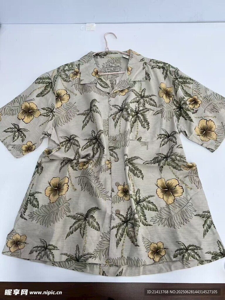 花卉图案短袖衬衫