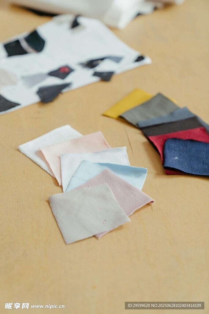 多彩布料小样展示