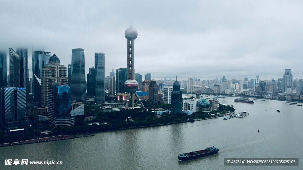 上海外滩城市天际线景观