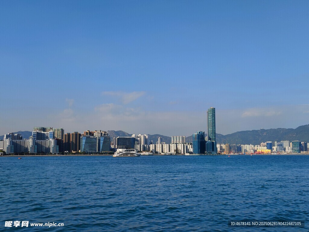 海滨城市风光